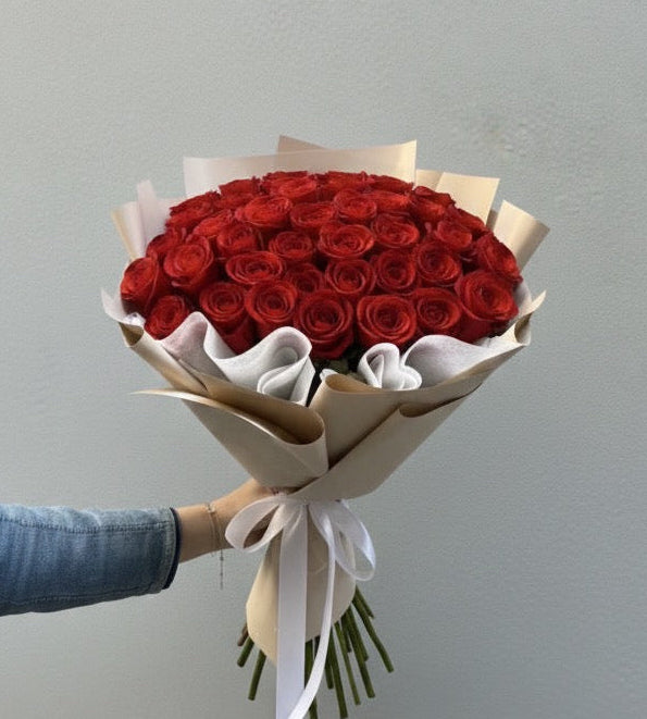 Ramo 48 Rosas